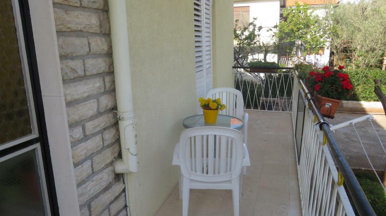 Borna Apartement Novalja Luaran gambar